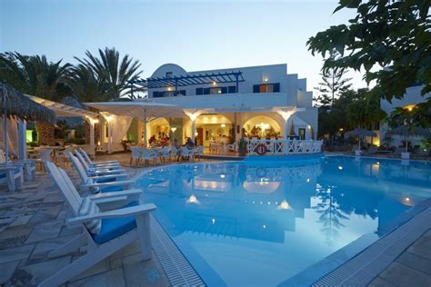 HERMES HOTEL (Kamari, Santorini) 